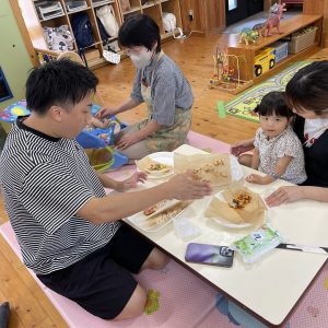 世代間交流　　夏の収穫祭〜ピザ作り〜