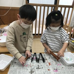 お店屋さんの準備中・・・★～さくら組～