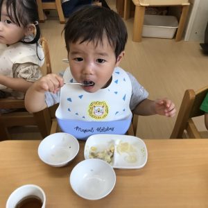 2023.09.19 お昼ごはん美味しいね♪　～すみれ組～